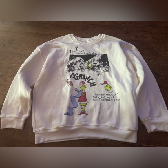 The Grinch Christmas Sweatshirt XXL 2X 20-22 NEW - Picture 6 of 11